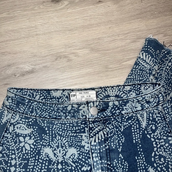 Free People Float On Flares in Printed Paisley - Picture 3 of 4